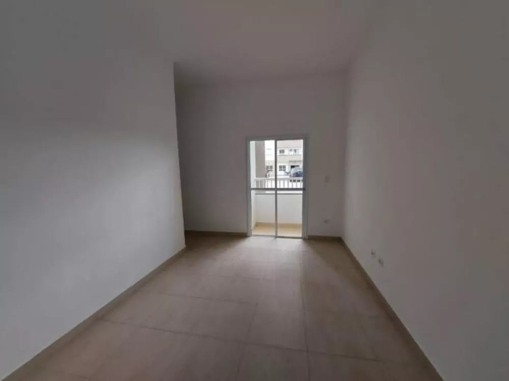 Apartamento à venda com 3 quartos, 60m² - Foto 2