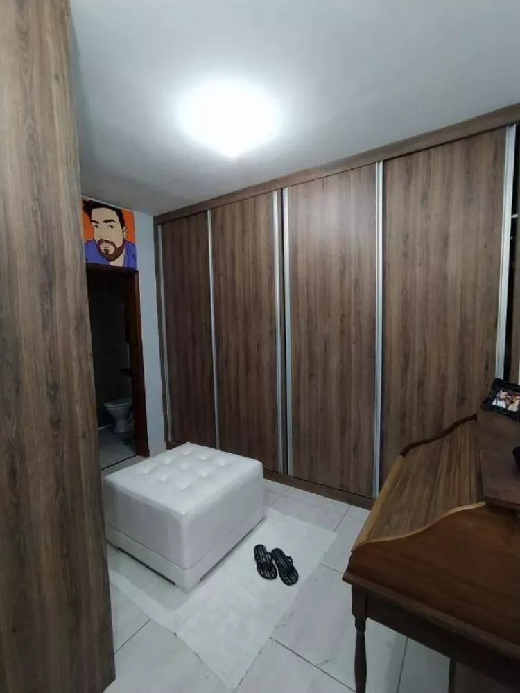 Sobrado à venda com 3 quartos, 200m² - Foto 10