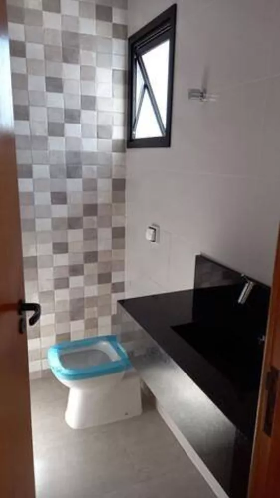 Casa à venda com 3 quartos, 225m² - Foto 5