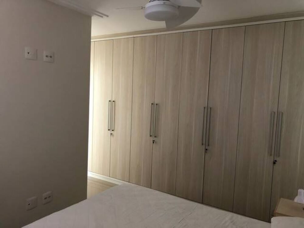 Apartamento à venda com 3 quartos, 162m² - Foto 3