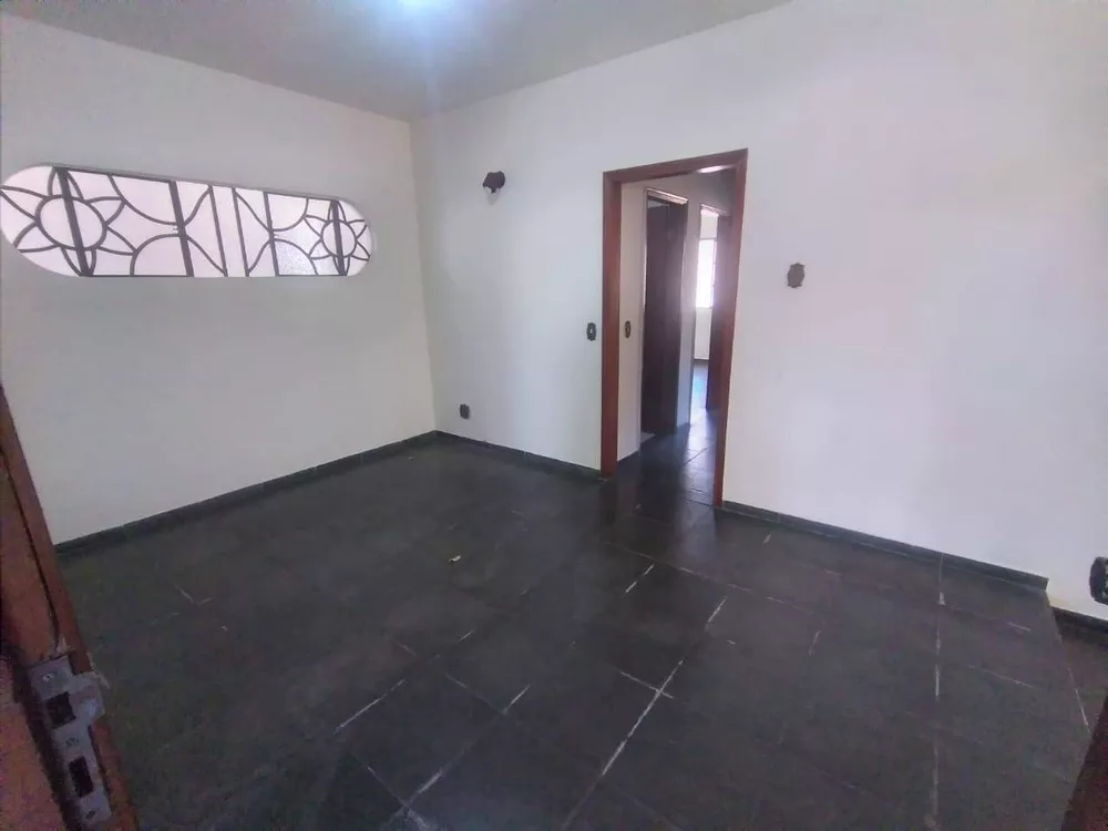 Casa à venda com 3 quartos - Foto 6