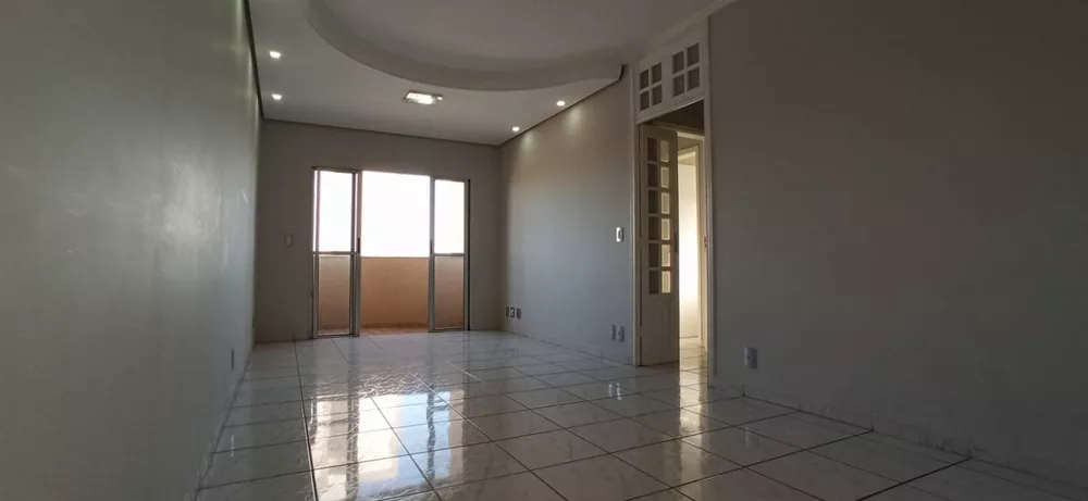 Apartamento à venda e aluguel com 2 quartos, 68m² - Foto 1