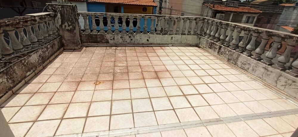 Casa à venda com 2 quartos, 250m² - Foto 8