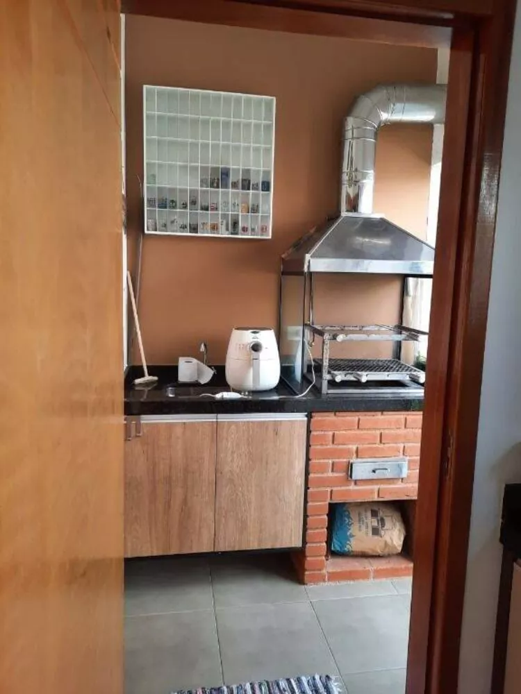 Sobrado à venda com 3 quartos, 100m² - Foto 16