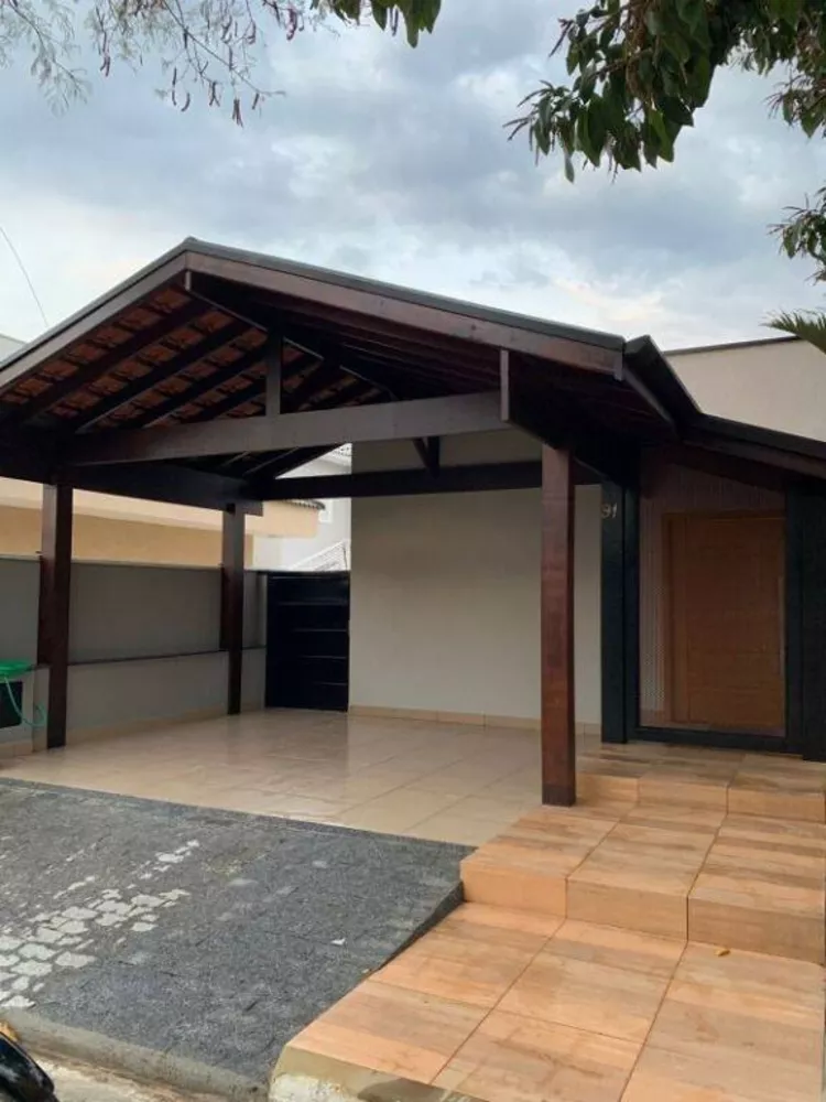 Casa à venda com 3 quartos, 135m² - Foto 2