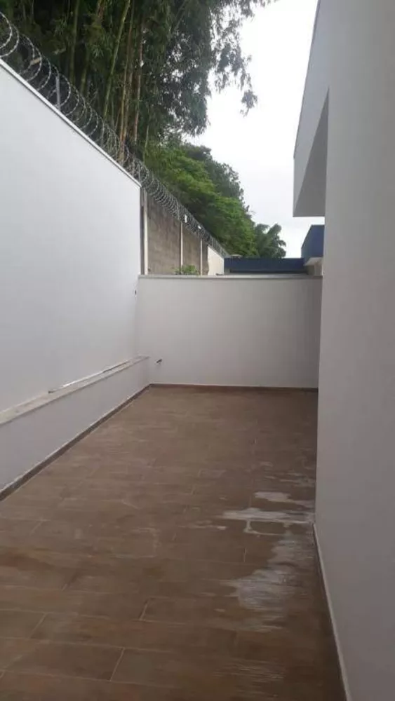 Casa à venda com 3 quartos, 188m² - Foto 7