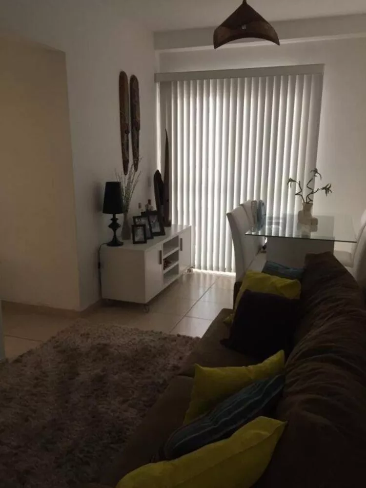 Apartamento à venda com 3 quartos, 63m² - Foto 1