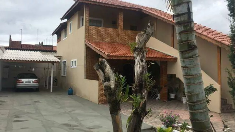 Sobrado à venda com 2 quartos, 156m² - Foto 1