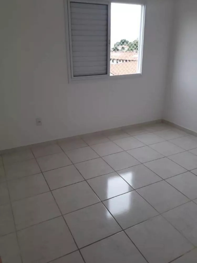 Apartamento à venda com 2 quartos, 64m² - Foto 7