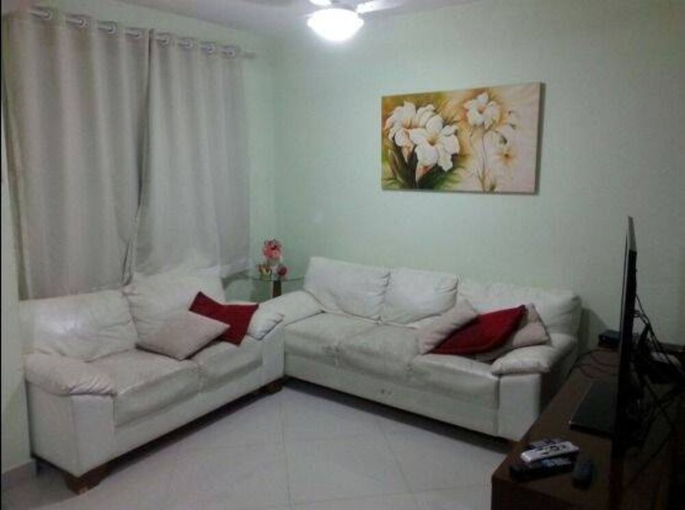 Sobrado à venda com 3 quartos, 120m² - Foto 1