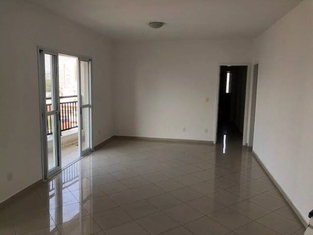 Apartamento à venda com 3 quartos, 100m² - Foto 1