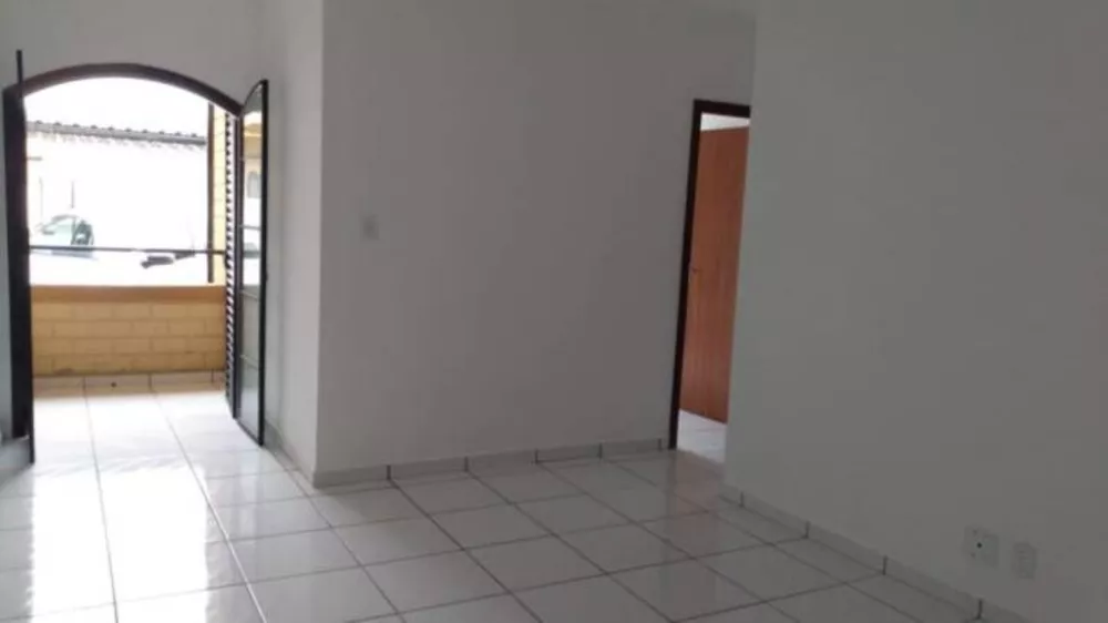 Apartamento à venda e aluguel com 2 quartos, 80m² - Foto 1