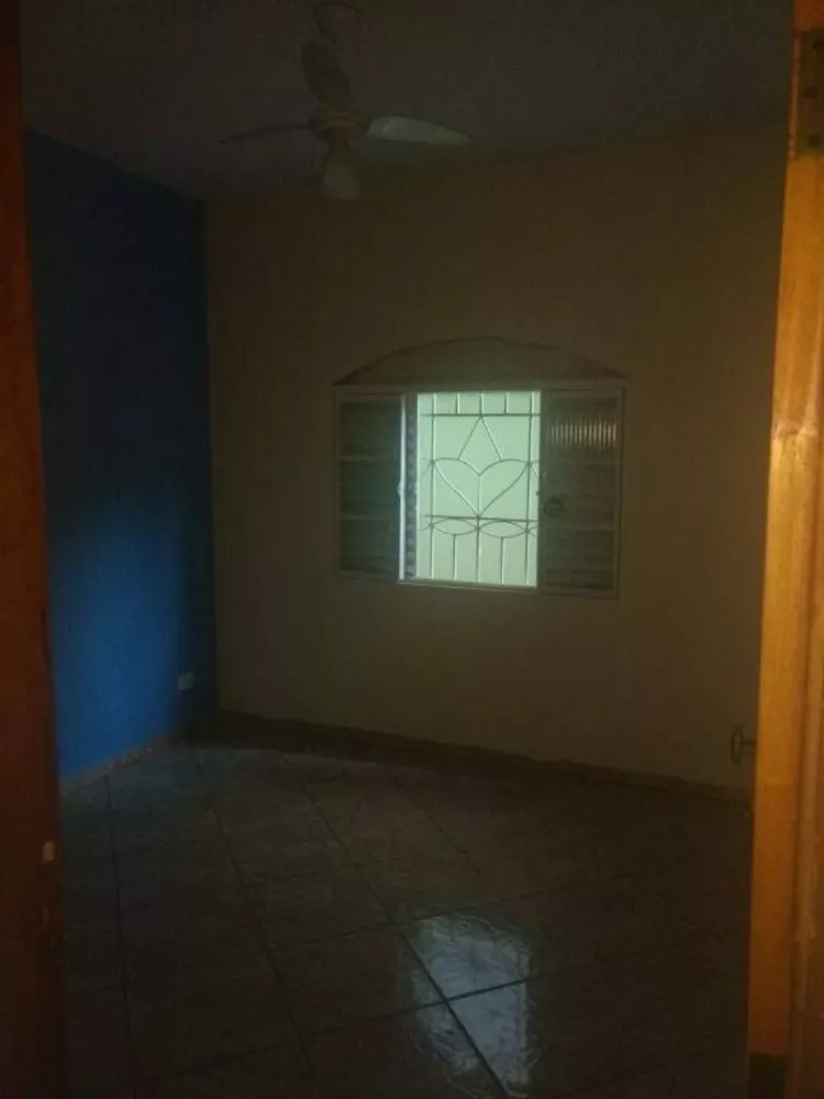 Casa à venda com 3 quartos, 195m² - Foto 8