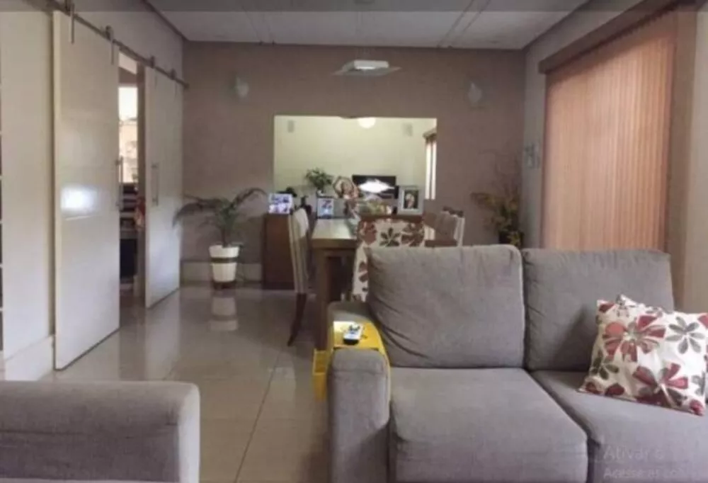 Sobrado à venda com 3 quartos, 220m² - Foto 4