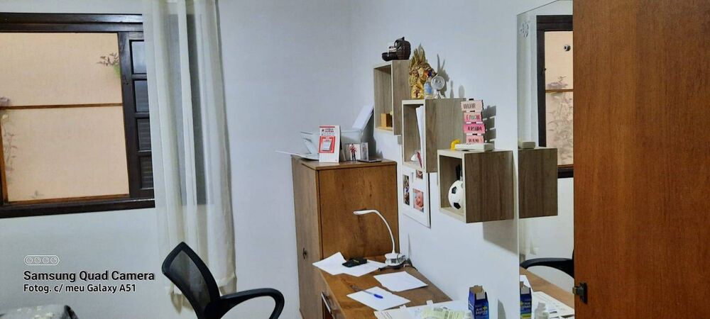Casa à venda com 2 quartos, 150m² - Foto 3