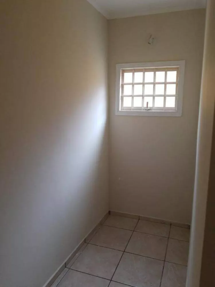 Casa à venda com 3 quartos, 360m² - Foto 12