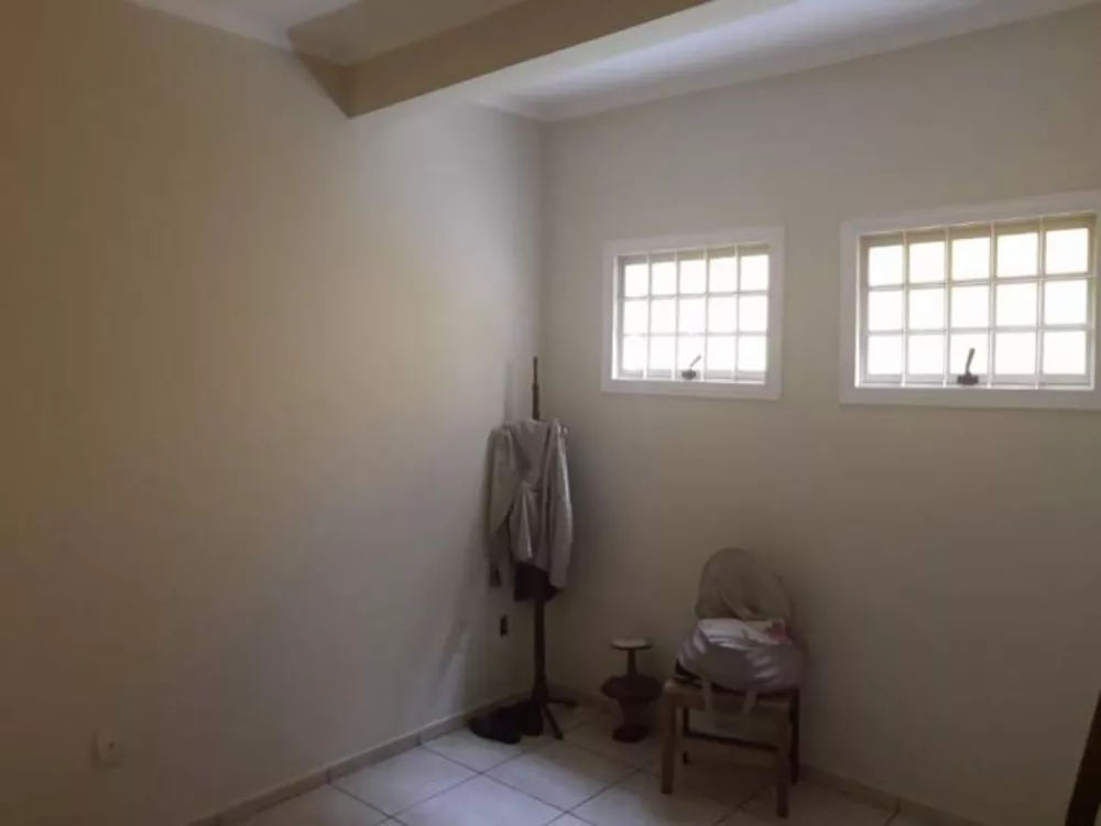 Casa à venda com 3 quartos, 360m² - Foto 10