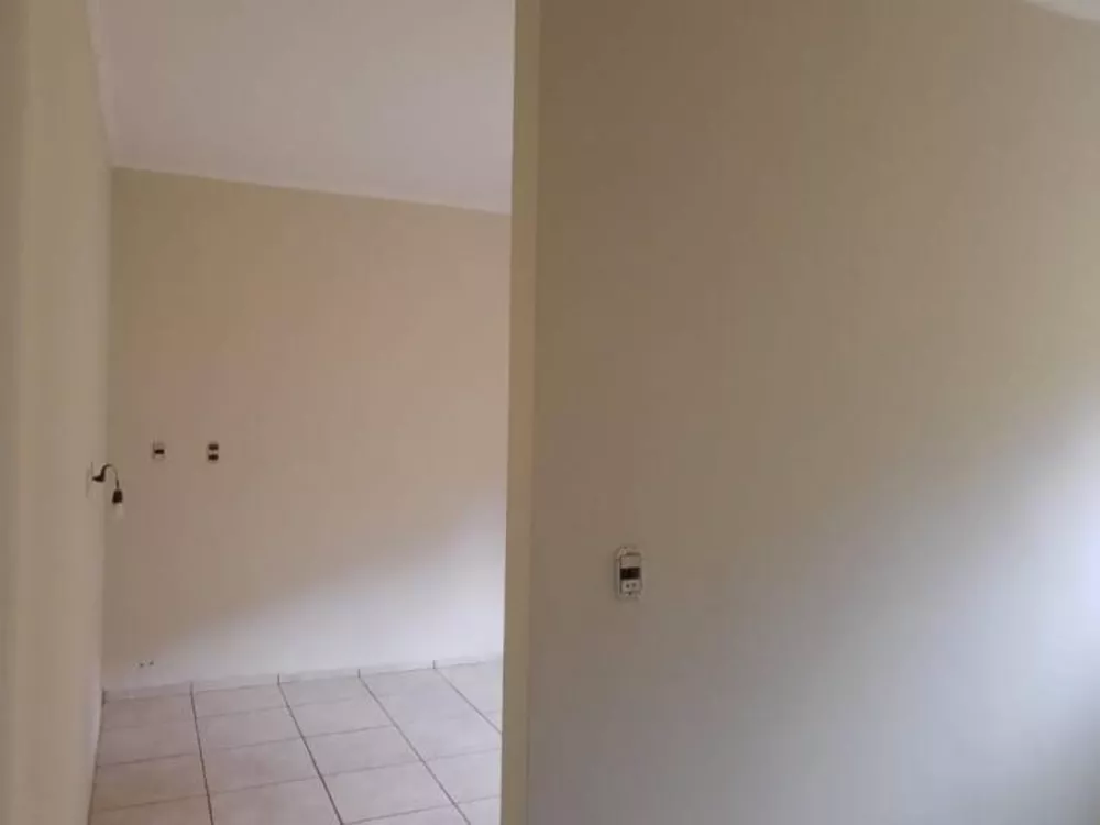 Casa à venda com 3 quartos, 360m² - Foto 6