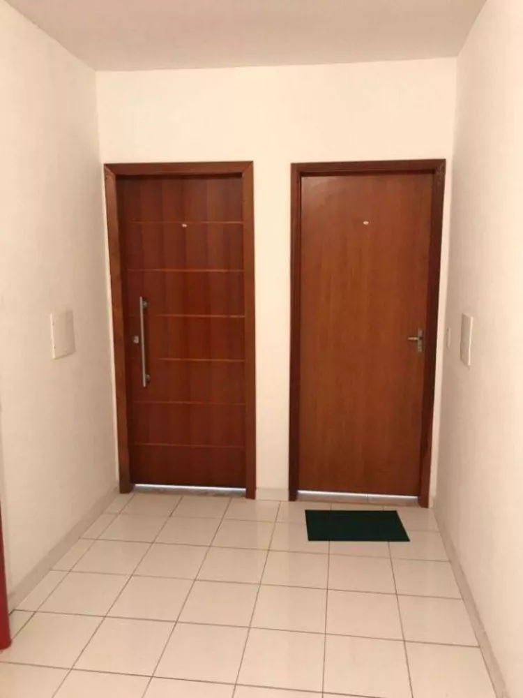 Apartamento à venda com 2 quartos, 80m² - Foto 4