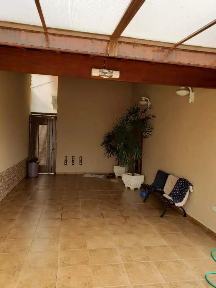 Casa à venda com 3 quartos, 230m² - Foto 7