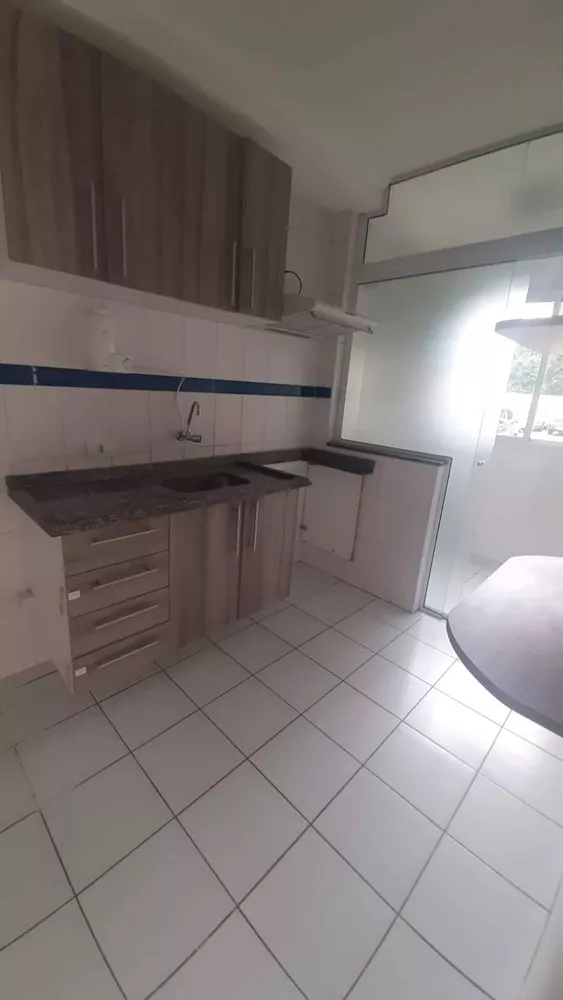 Apartamento à venda com 3 quartos, 77m² - Foto 3