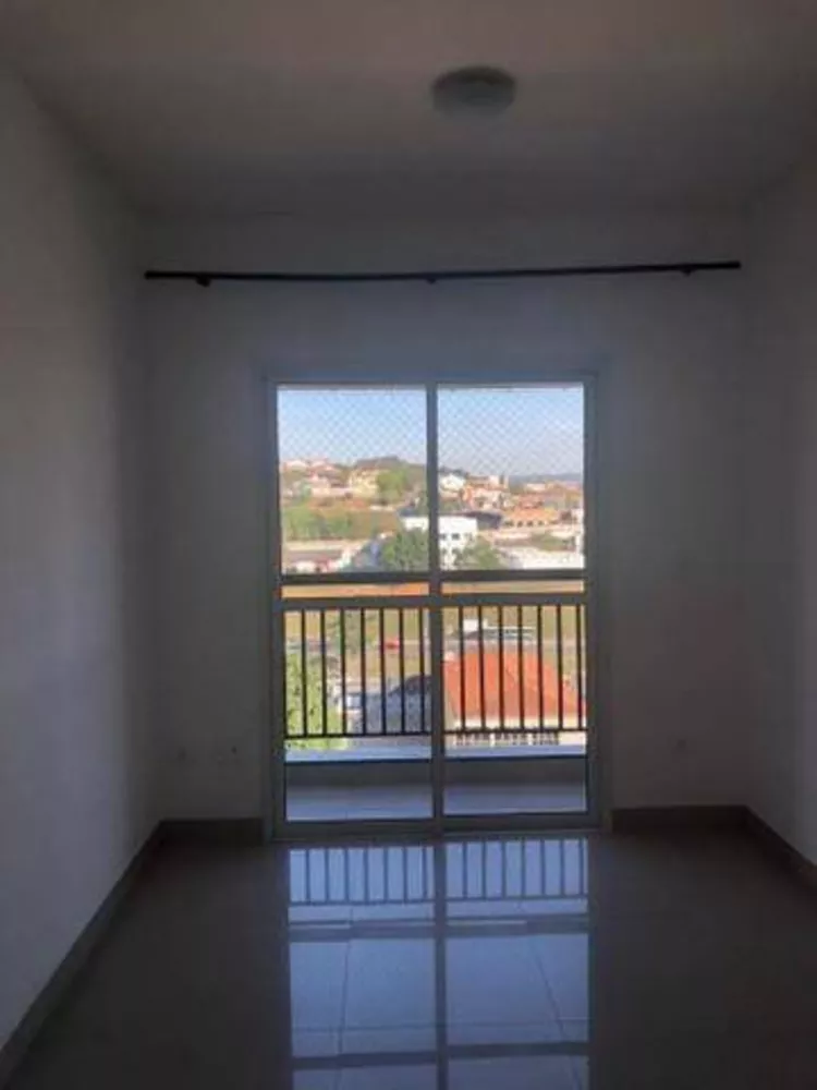 Apartamento à venda com 2 quartos, 63m² - Foto 2