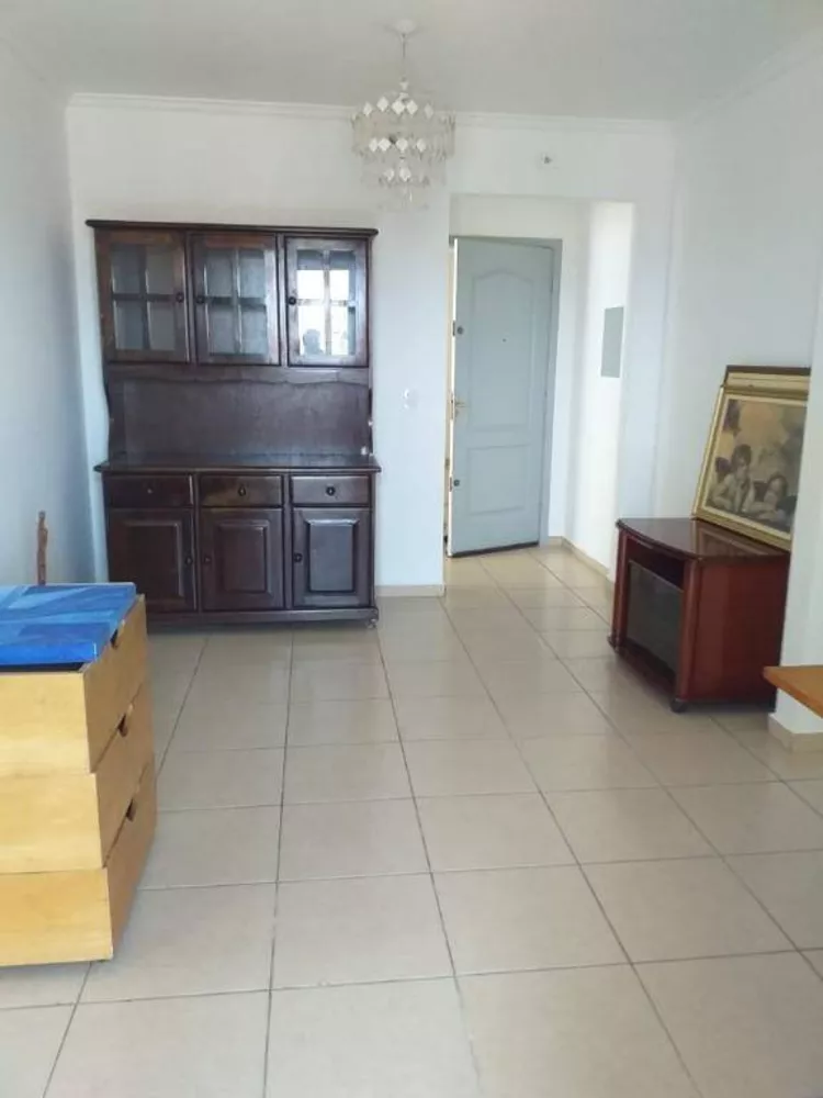 Apartamento à venda com 2 quartos, 68m² - Foto 3