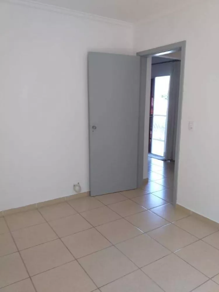 Apartamento à venda com 2 quartos, 68m² - Foto 10