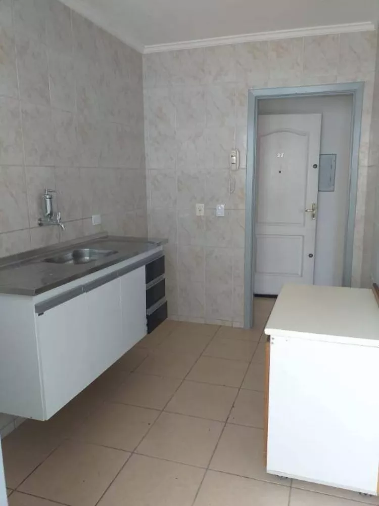 Apartamento à venda com 2 quartos, 68m² - Foto 6