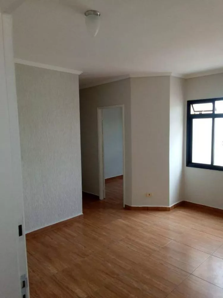 Apartamento à venda com 2 quartos, 56m² - Foto 2