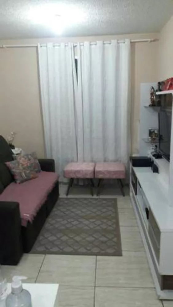 Apartamento à venda com 2 quartos, 44m² - Foto 2