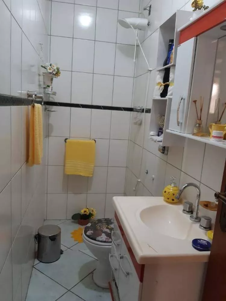 Casa à venda com 3 quartos, 160m² - Foto 4