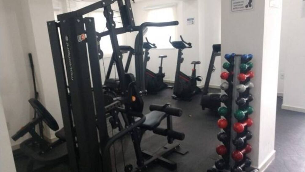 Apartamento à venda com 2 quartos, 58m² - Foto 2