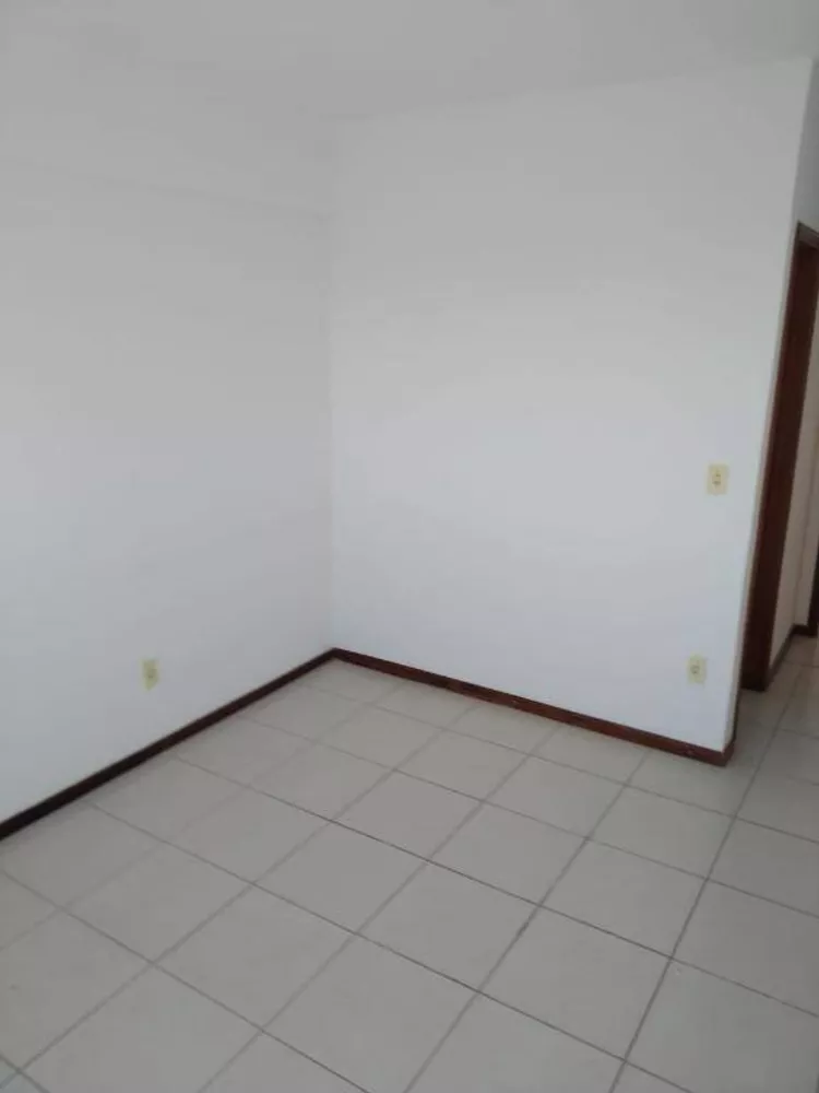 Apartamento à venda com 1 quarto, 50m² - Foto 7