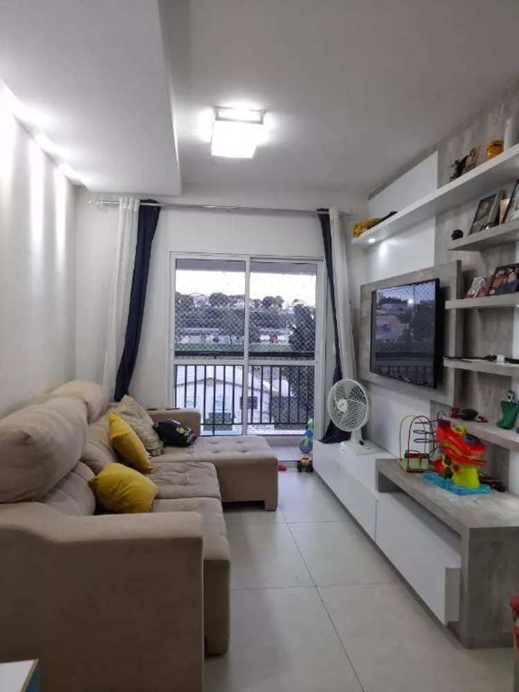 Apartamento à venda com 3 quartos, 82m² - Foto 2