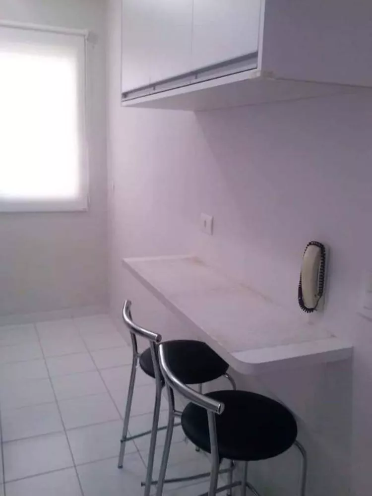 Apartamento à venda com 3 quartos, 71m² - Foto 3