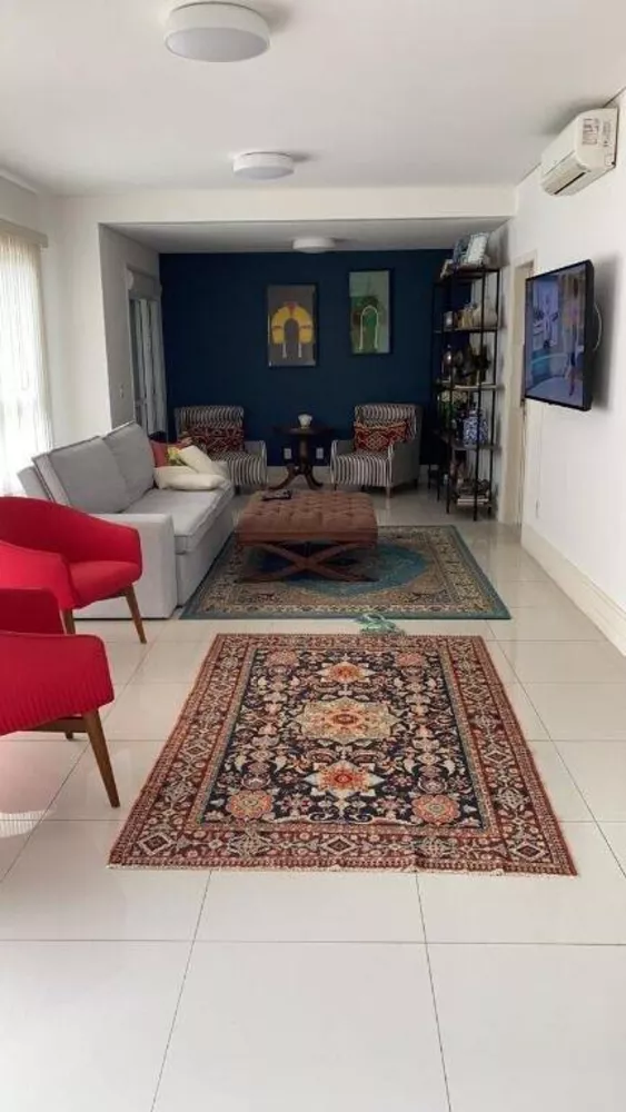 Apartamento à venda com 3 quartos, 166m² - Foto 2