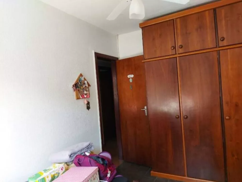 Casa à venda com 3 quartos, 190m² - Foto 7