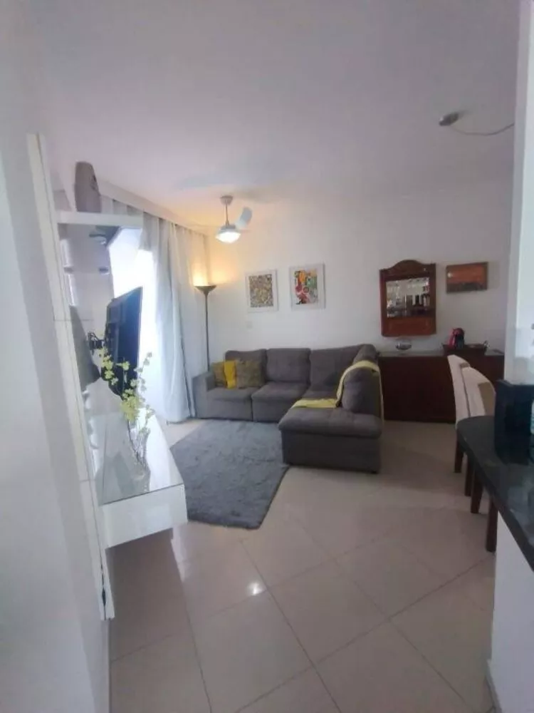 Apartamento à venda com 3 quartos, 77m² - Foto 3