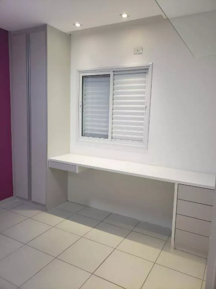 Apartamento à venda com 2 quartos, 75m² - Foto 16