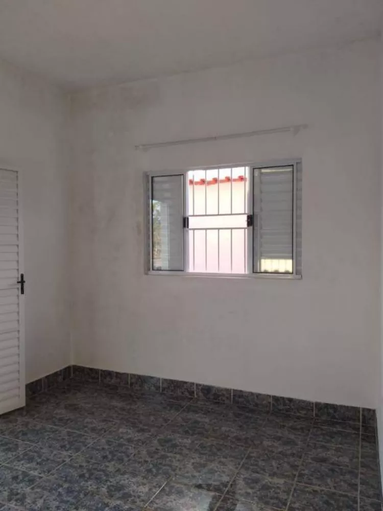 Casa à venda com 2 quartos, 120m² - Foto 4