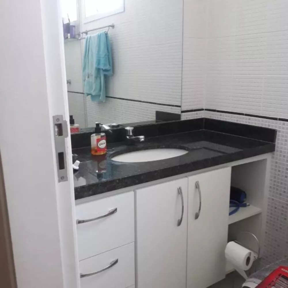 Apartamento à venda com 3 quartos, 97m² - Foto 9