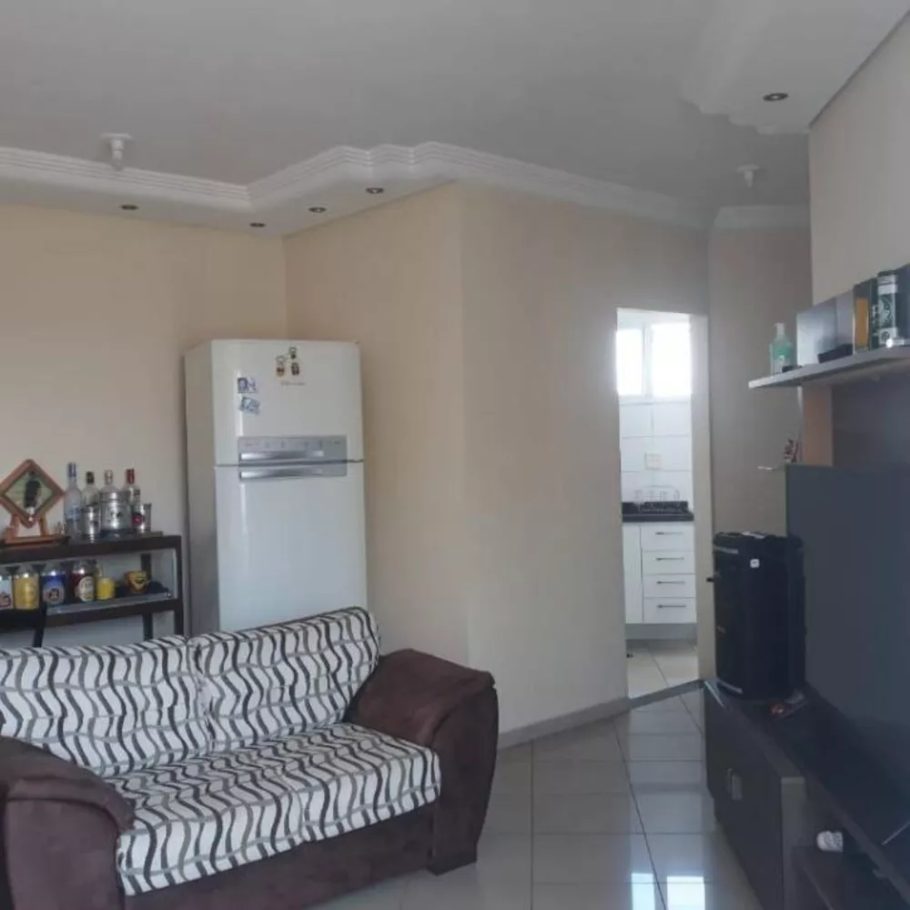 Apartamento à venda com 3 quartos, 97m² - Foto 1