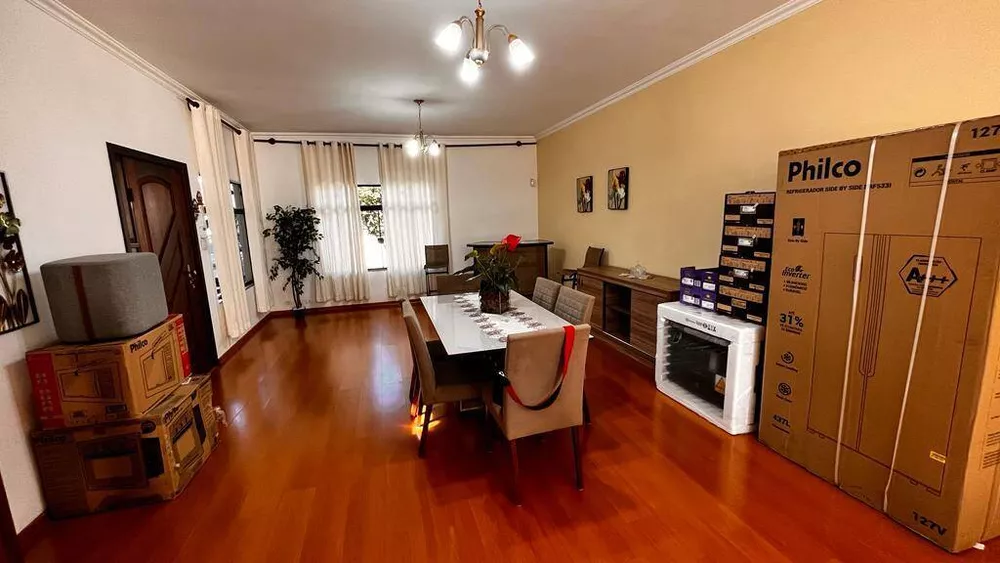 Sobrado à venda com 3 quartos, 333m² - Foto 4