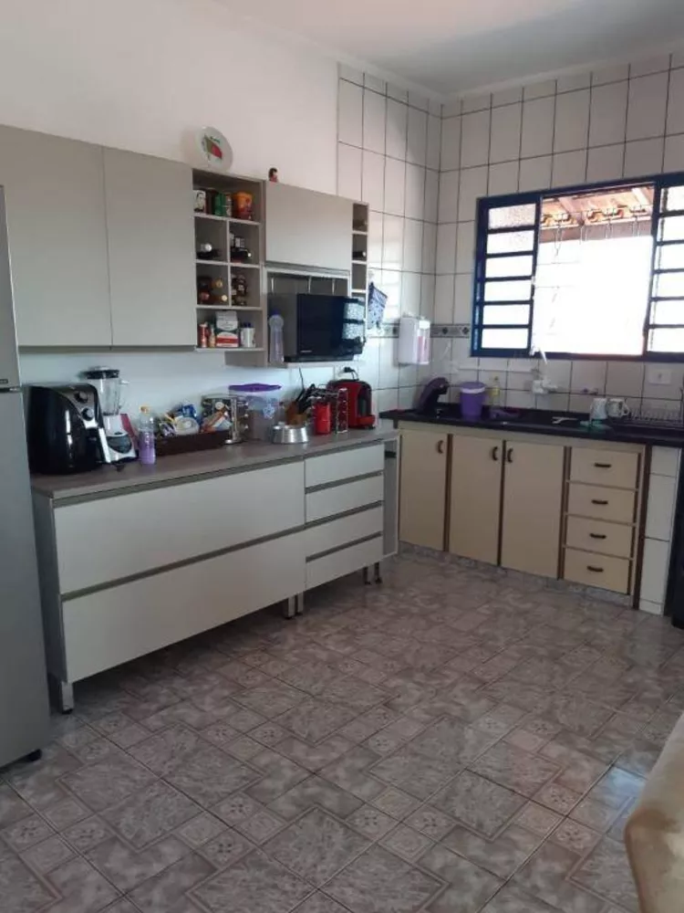 Casa à venda com 3 quartos, 495m² - Foto 5