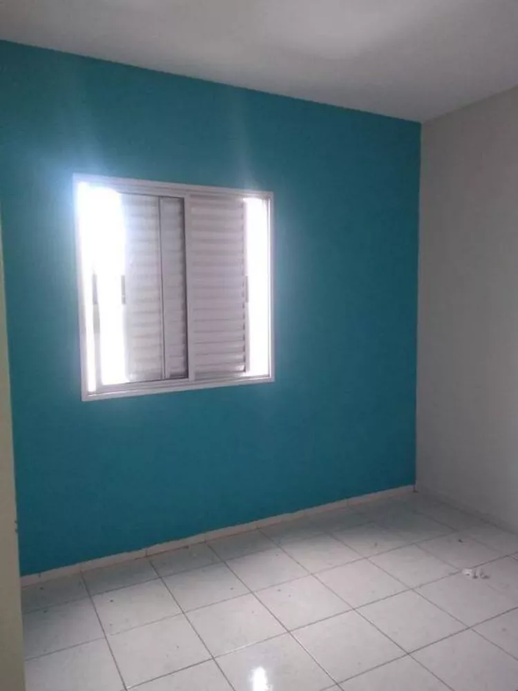 Apartamento à venda com 3 quartos, 74m² - Foto 4