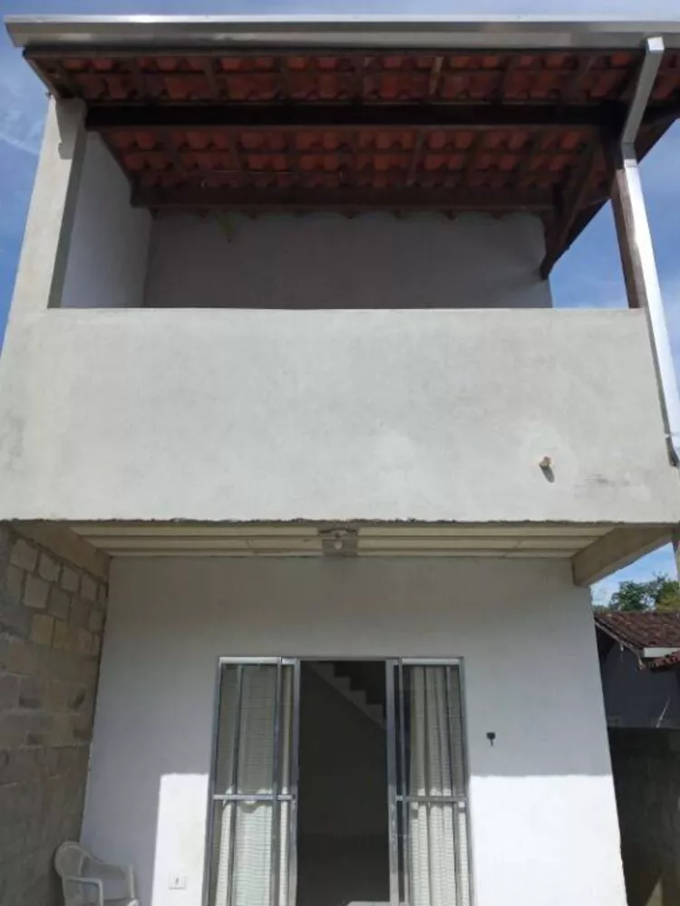 Sobrado à venda com 2 quartos, 128m² - Foto 1