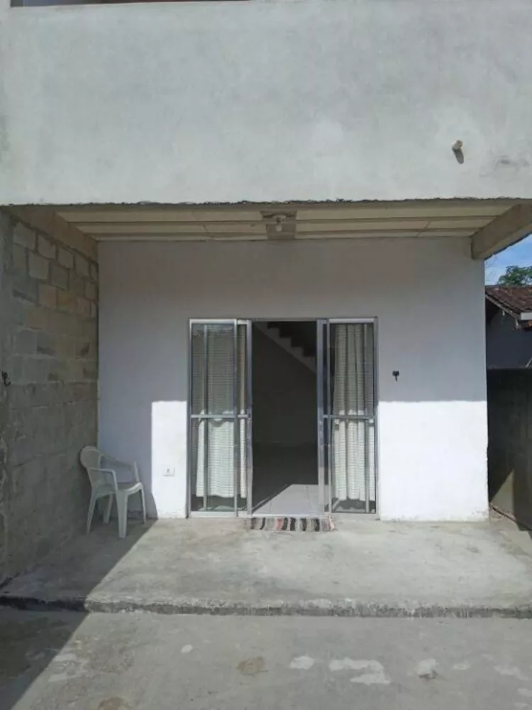 Sobrado à venda com 2 quartos, 128m² - Foto 4