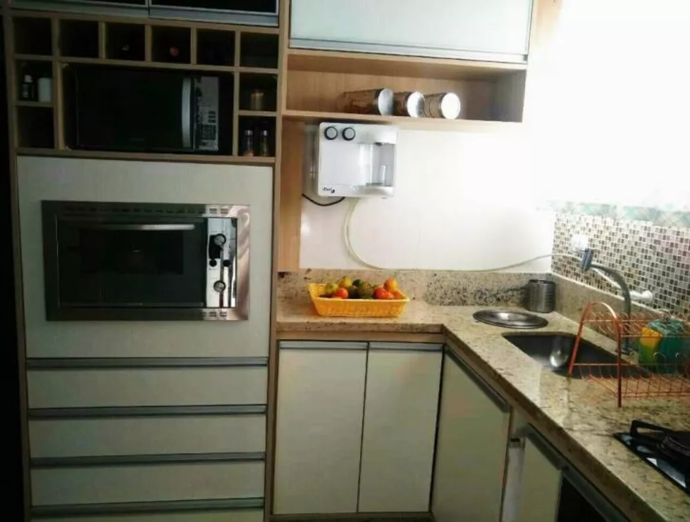 Apartamento à venda com 2 quartos, 83m² - Foto 3