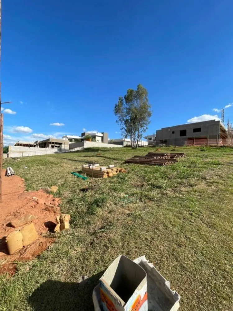 Loteamento e Condomínio, 879 m² - Foto 2